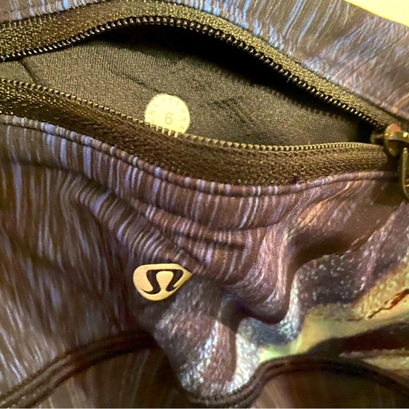 Lululemon Speed Wonder Tight- Electrobeam - Picture 4 of 4